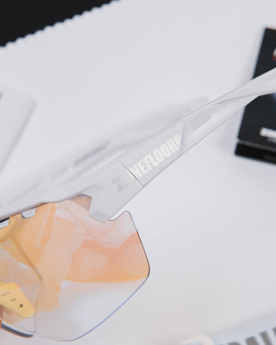 NEXTLEVEL-SPORT-GLASSES-WHITE-SILVER (3)